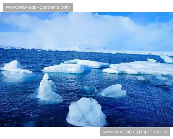 极境之约：当中国红邂逅冰岛蓝，一场跨越万里的灵魂共振